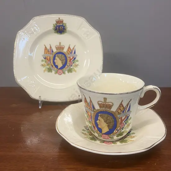 Sunshine Meakin Souvenir Queen Elizabeth ll Coronation Teacup, Saucer & Plate Trio