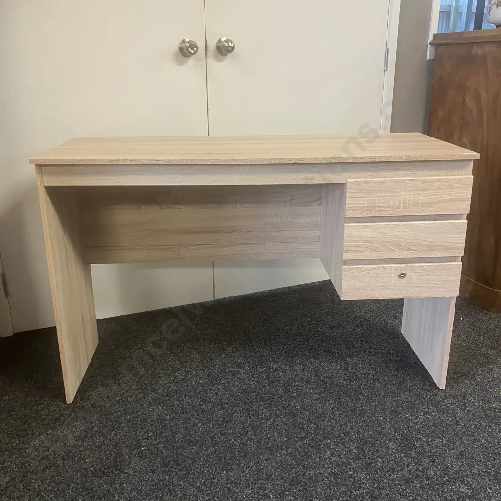 Oak Effect 3 Drawer Desk With Key. H76 W120 D50cm Image 1++