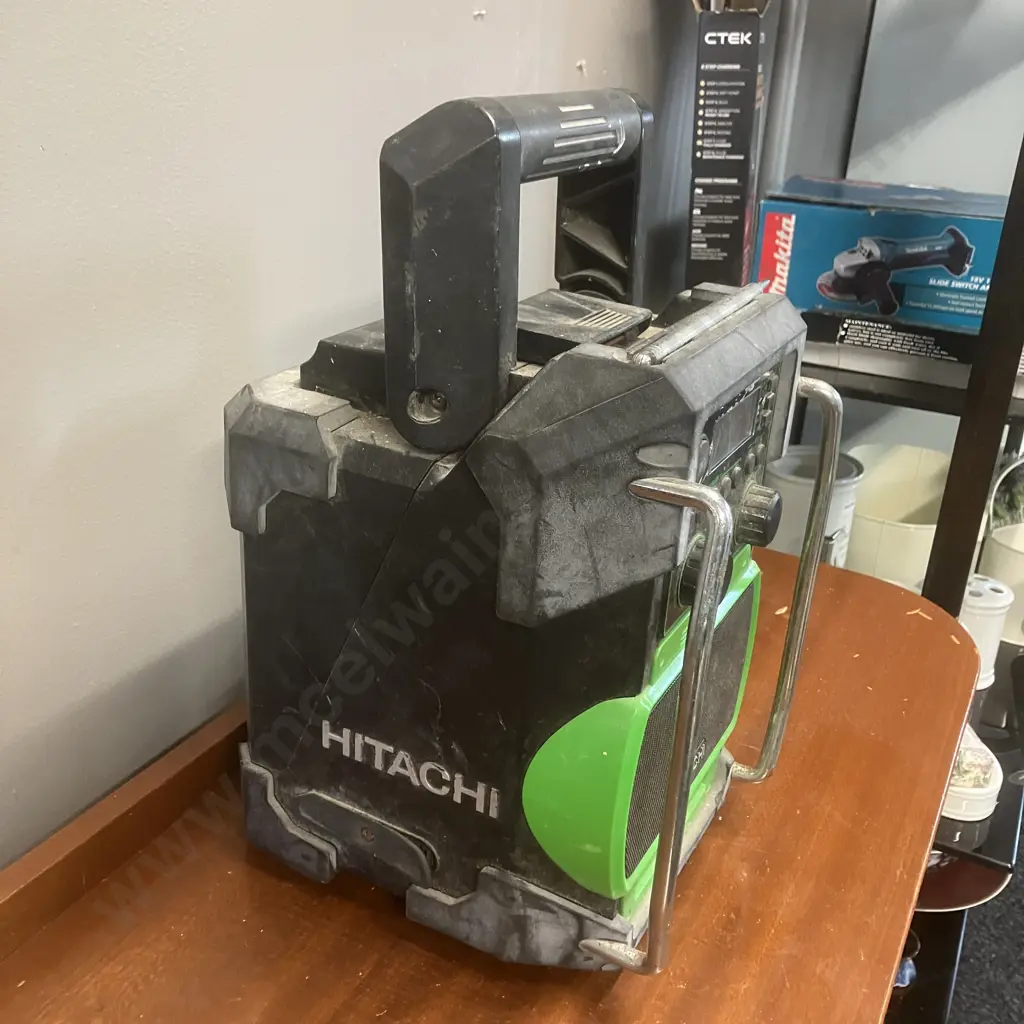 Hitachi Koki UR18DSL 9.6-18v Cordless Site Radio Skin Only Image 1++