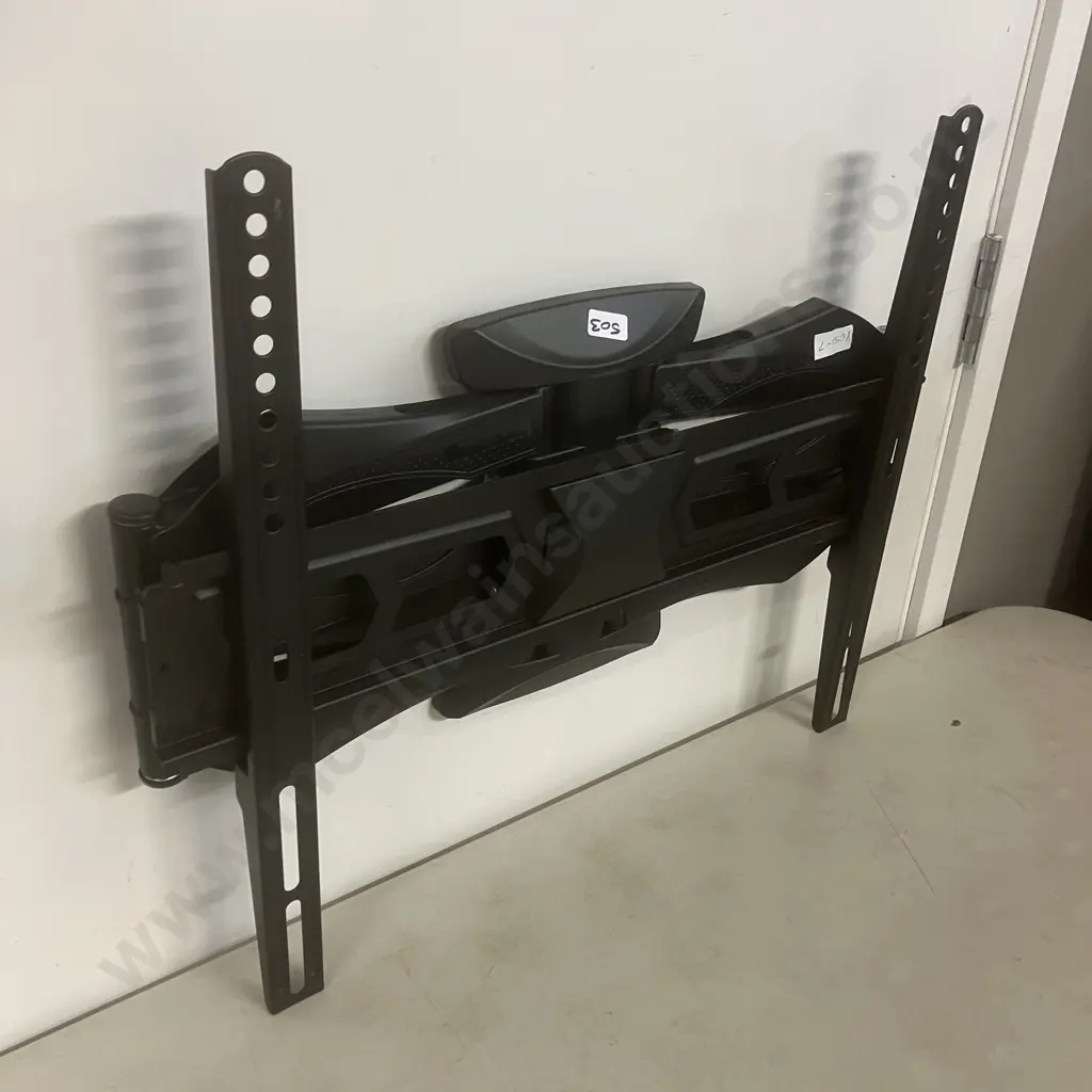 Loctek TV Bracket Image 1++