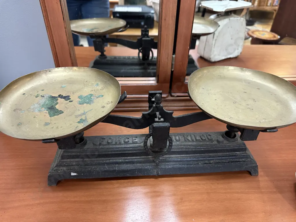 Vintage Scales Including Force 10 kilo G & Krups 25lbs Image 1++