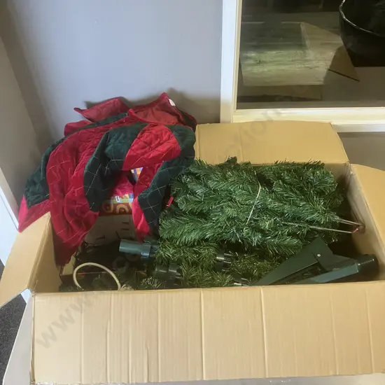 David Jones Christmas Tree - Green 6'5" With Tree Skirt, Lights, Power Board & Instructions