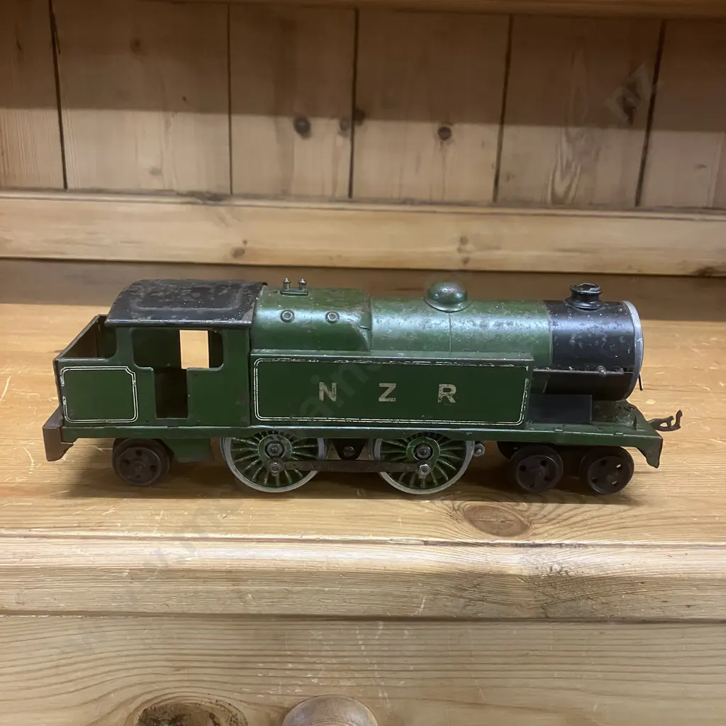 Hornby O Gauge No.2 / 6 4-4-2 Tank Loco In N.Z.R Livery Image 1++