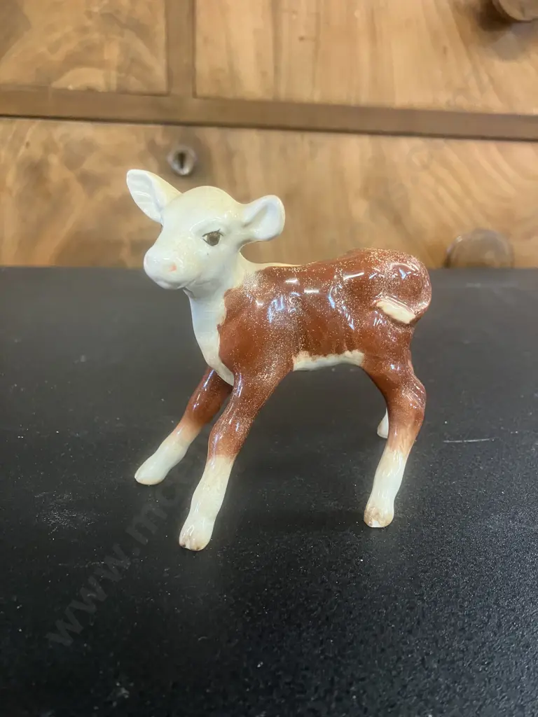 Rare Beswick Hereford Calf No. 901B, Discontinued 1957. H9.5cm Image 1++