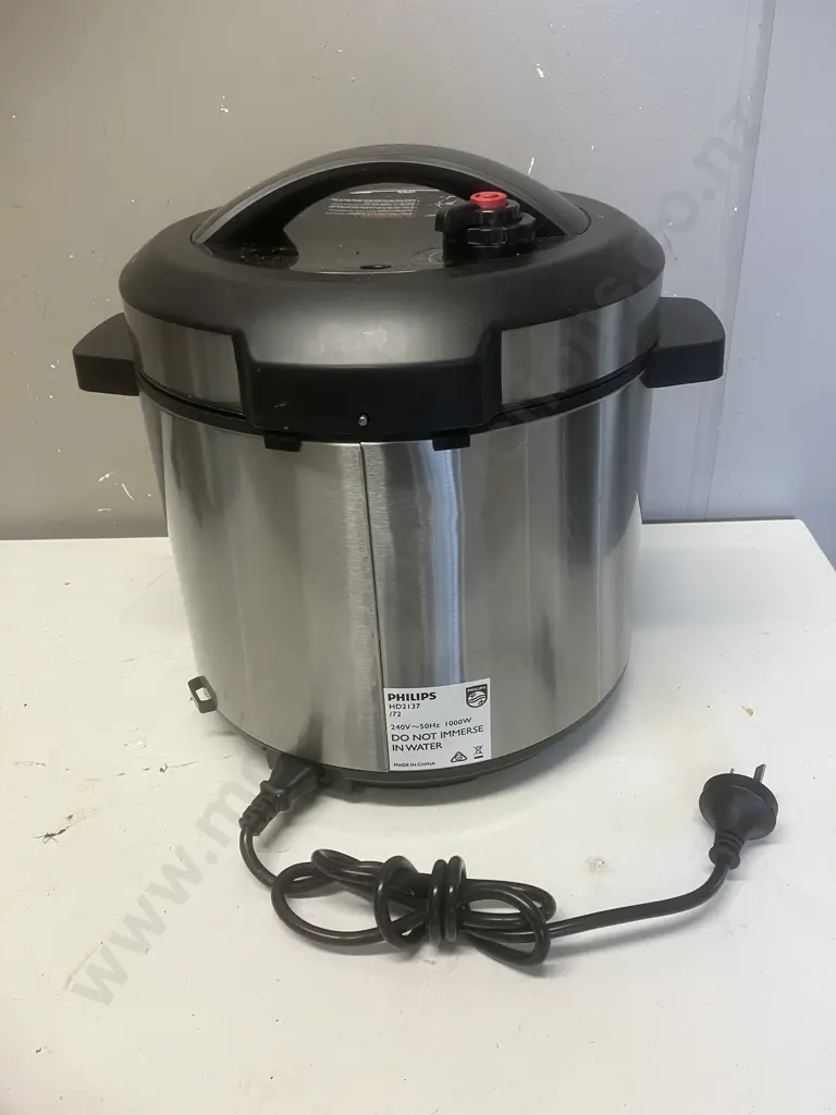 Phillips HD2137 All-In-One Pressure Cooker Image 1++