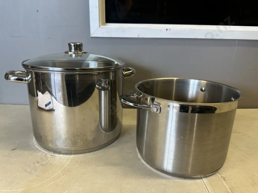 Assorted Lidded Stock Pot & Pot Including Master Class Image 1++