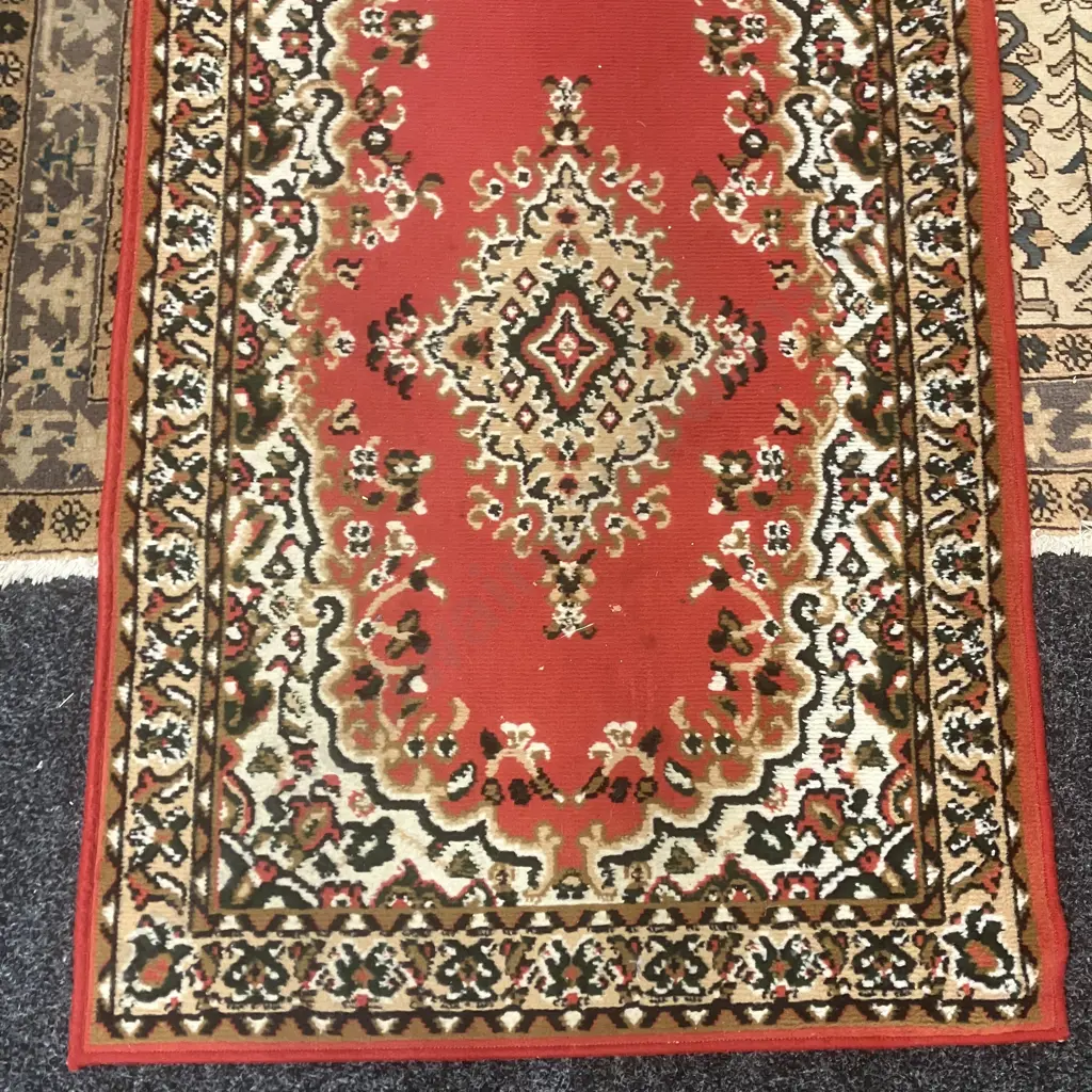 Green & Red Polypropylene Carpet Runners X 2. 80 x 250 Image 1++