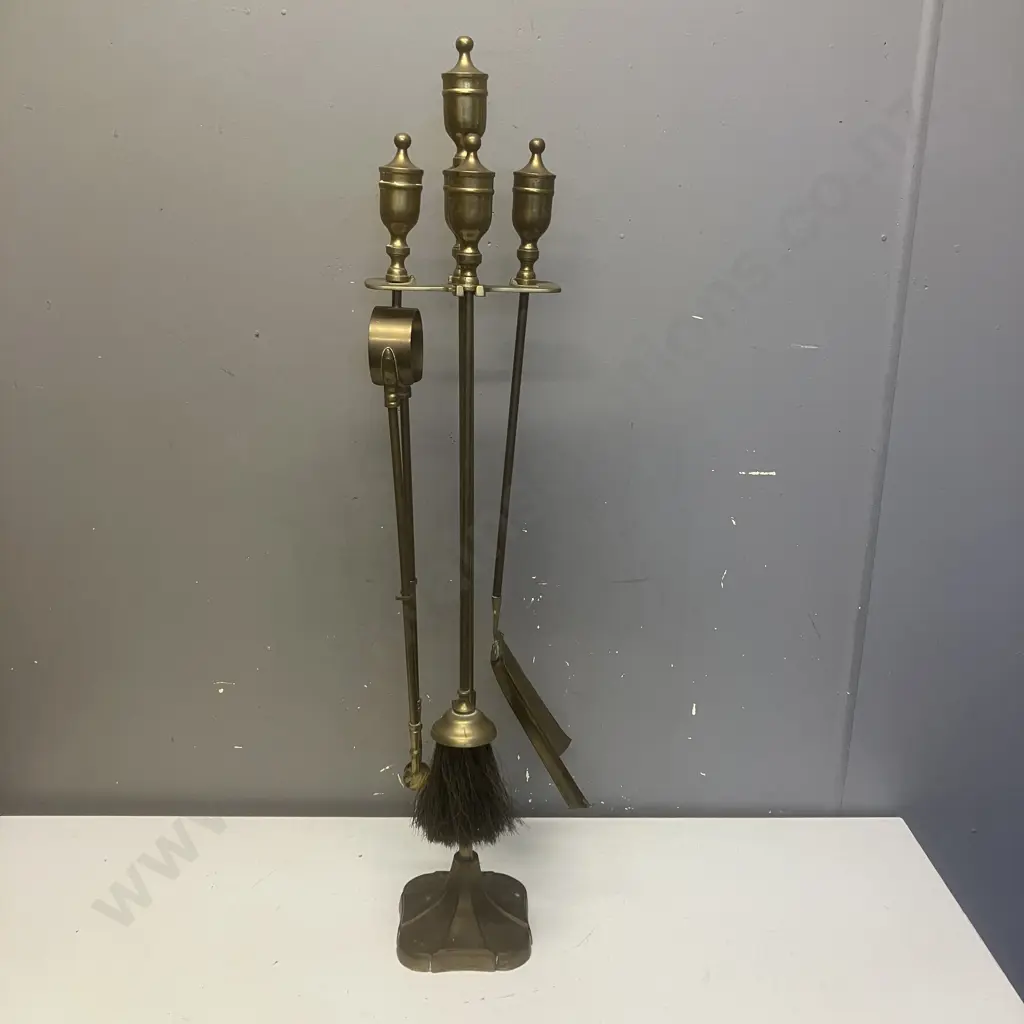 Brass Fireside Companion Set. H79cm Image 1++