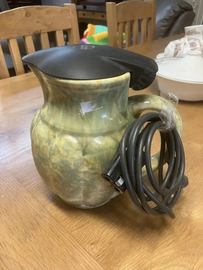 Temuka Ware Pottery Electric Jug,  "Hi.Speed" On Lid, Majolica Type Glaze, Impressed Mark to Base (As Found Condition) Image 1++