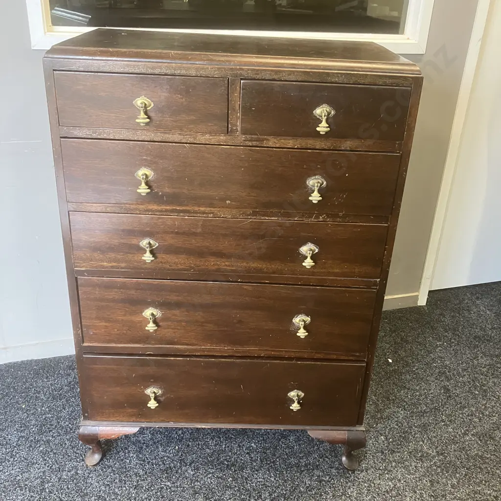 Queen Anne Style 6 Drawer Chest. H107 W73 D41cm Image 1++