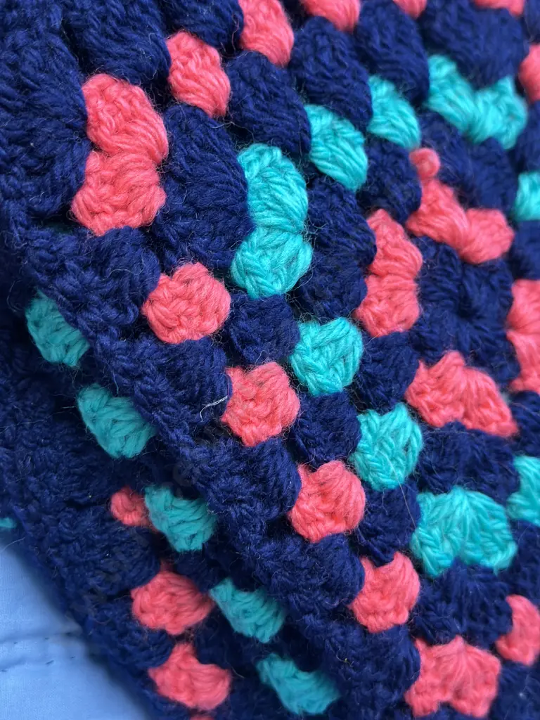 Coverlet & Crochet Blanket  Image 1++