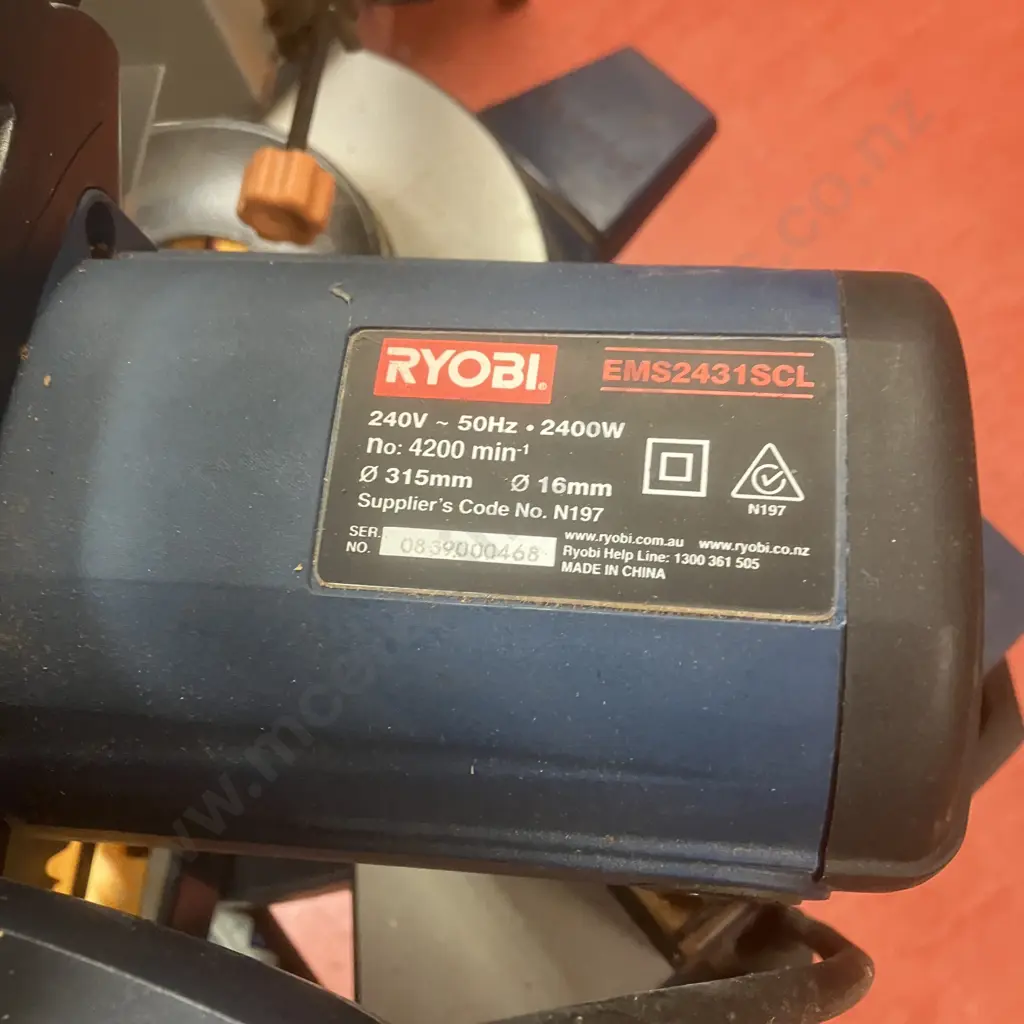 Ryobi 315mm Compound Mitre Saw Model EMS2431SCL With Ryobi AMS-02 Mitre Saw Stand With Rollers Image 1++