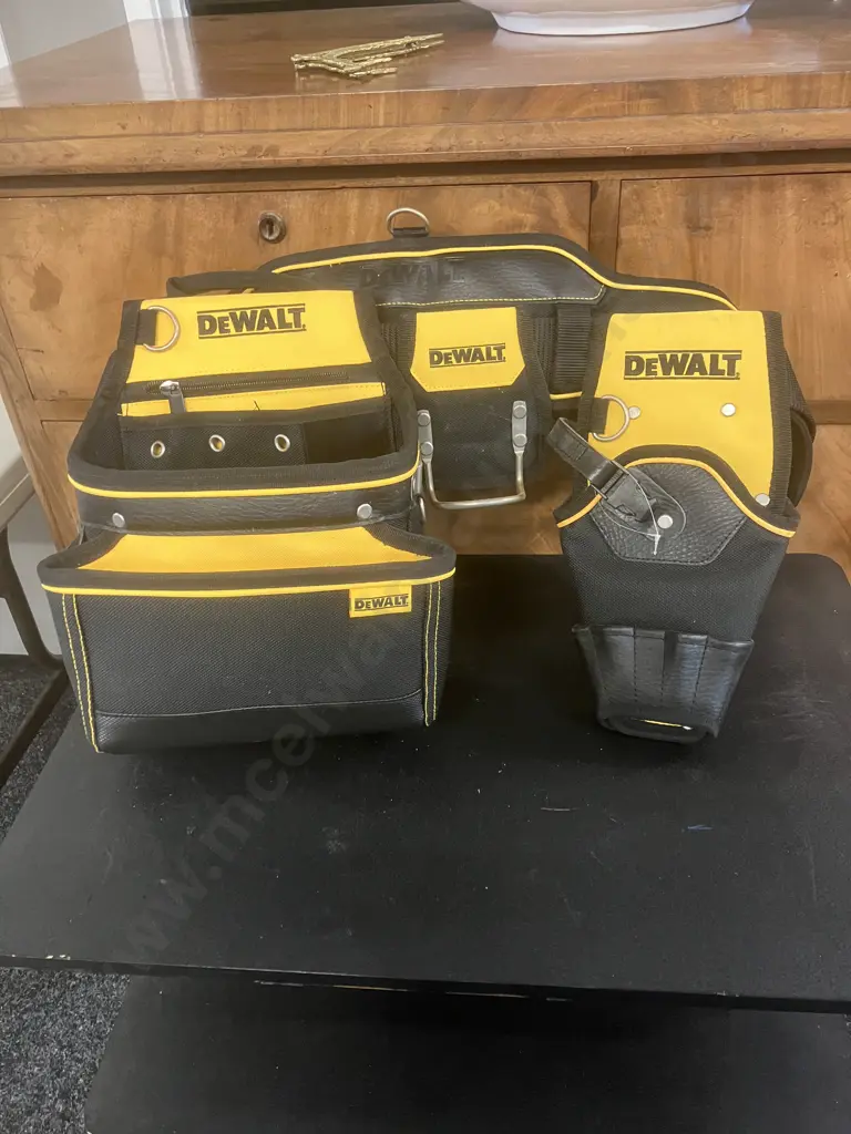 DeWalt Carpenters Apron Full Rig Tool Belt DWST1-75552 Image 1++