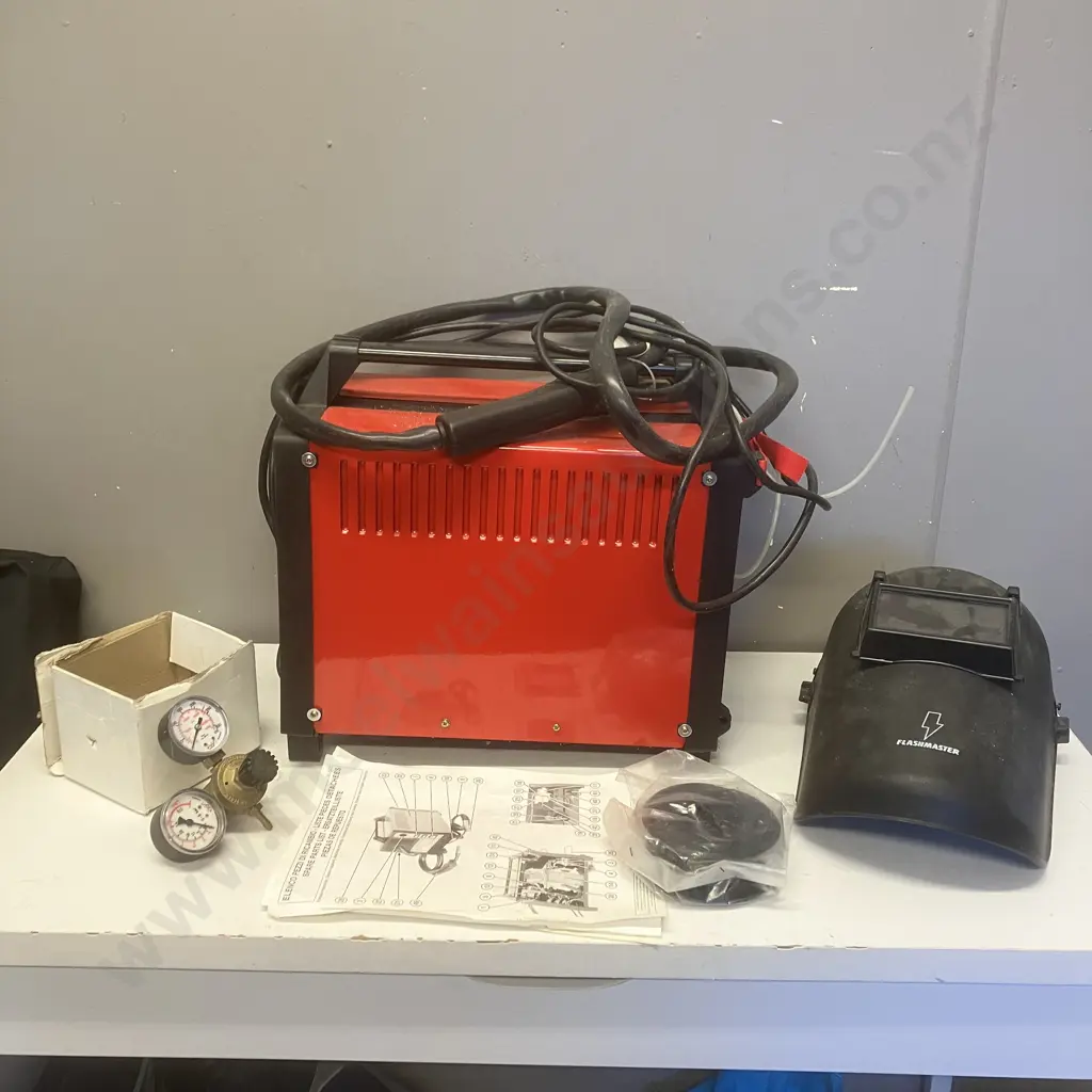 Telwin BiMax132 Welder Image 1++