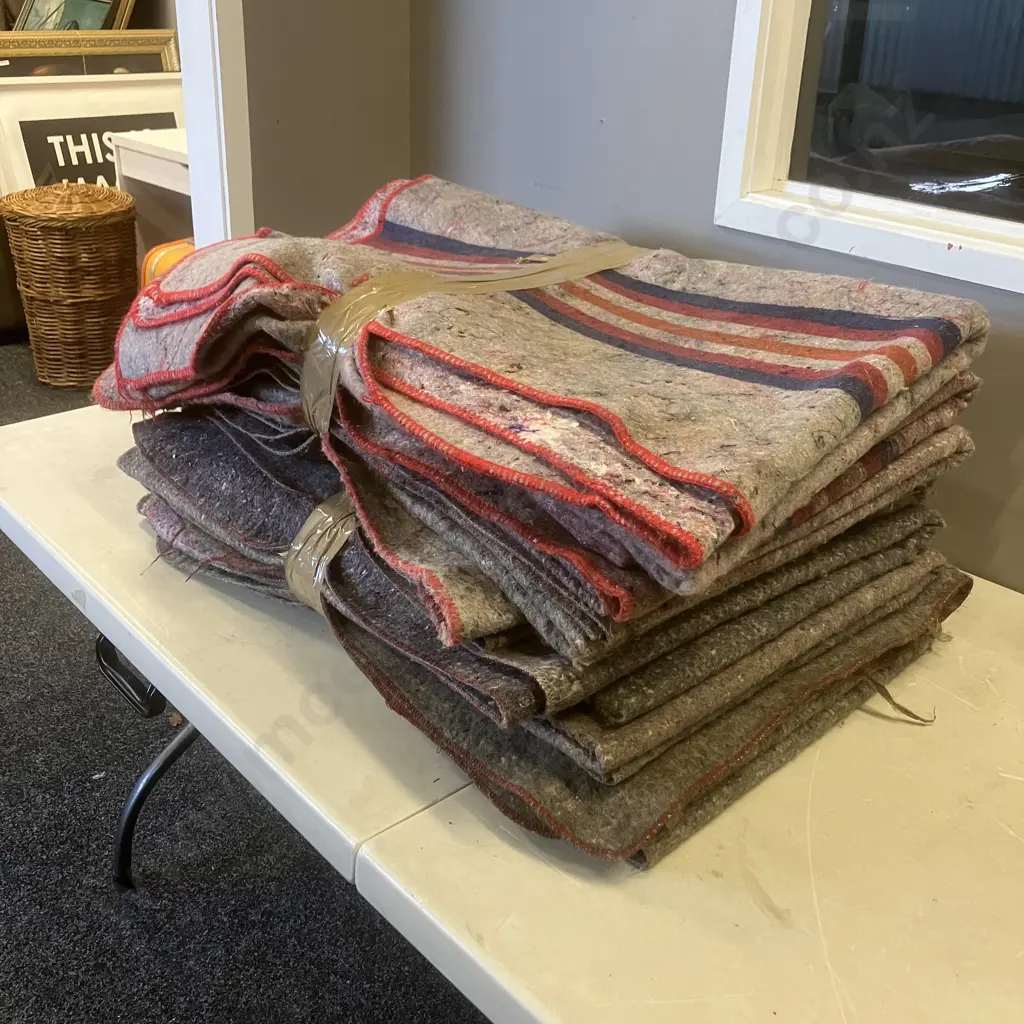 Lot of Ten Furniture Blankets Image 1++