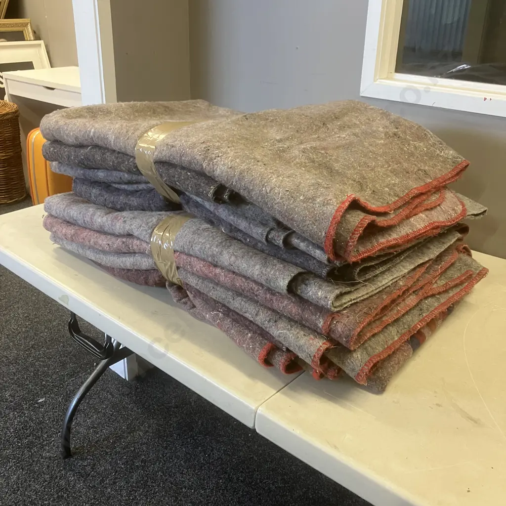 Lot of Ten Furniture Blankets Image 1++