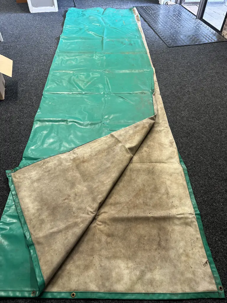 Large Green Tarp 430x240cm. Image 1++