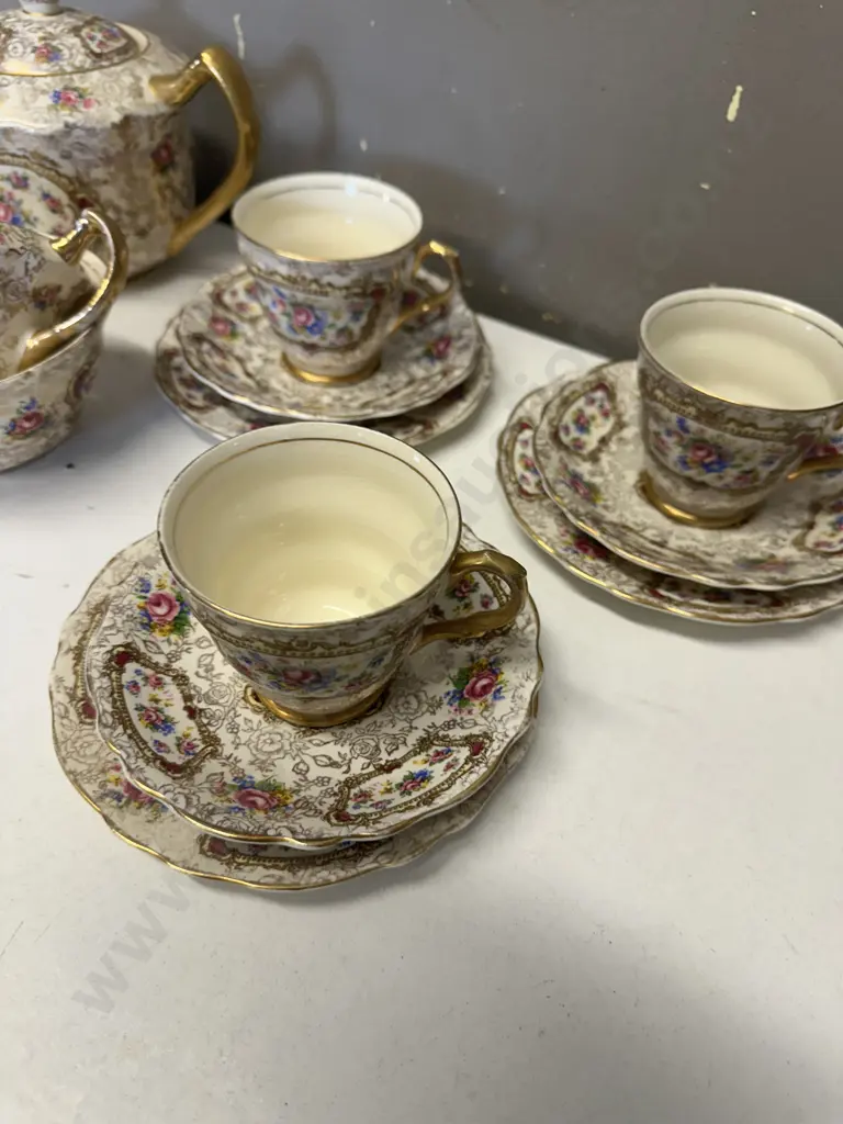 James Kent Ltd Tea Ware 'Pompadour' Pattern Including Teapot, Sugar Bowl & Creamer With 5 Trios & 1 Duo   Image 1++