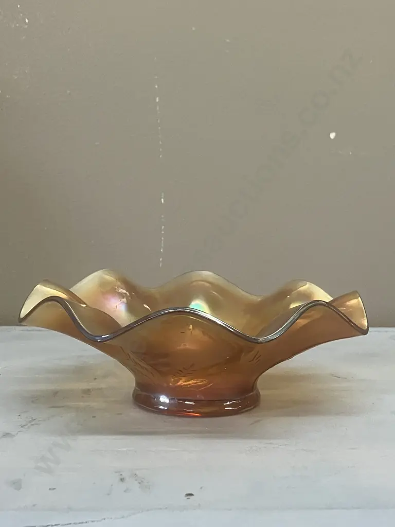 Antique Dugan Daisy Dear Carnival Glass 8-Ruffle Bowl In Marigold, Early 1900s. 6 x 17cm Image 1++