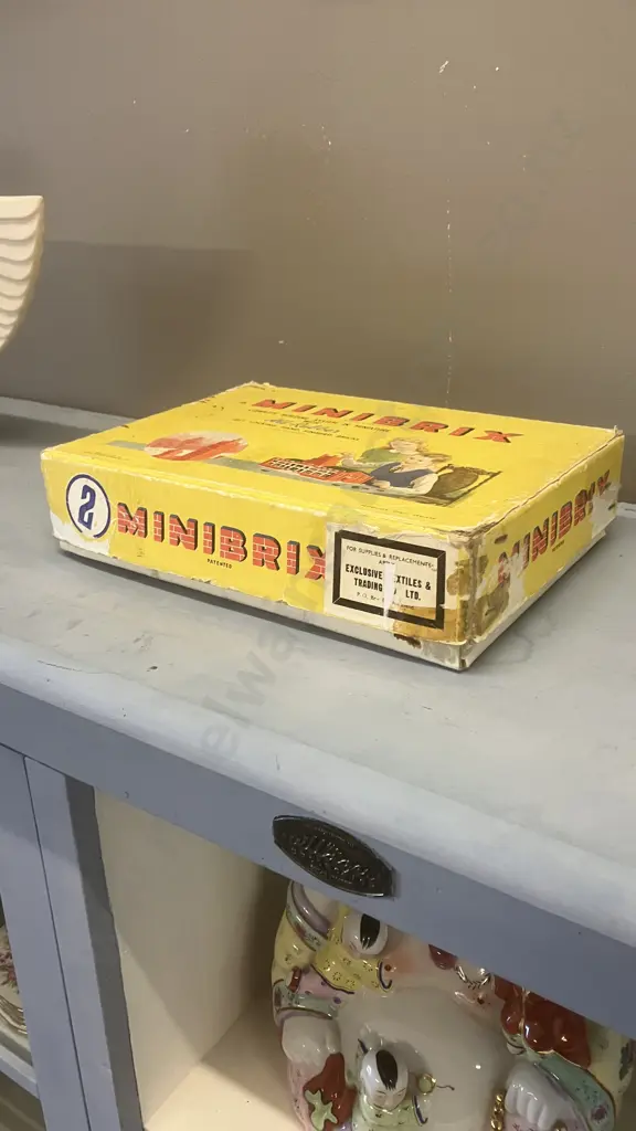 Vintage 1950s Minibrix Set No. 2 – Rubber Building Bricks by Premo Rubber Co, Original Box, Tudor Minibrix Book Etc Image 1++