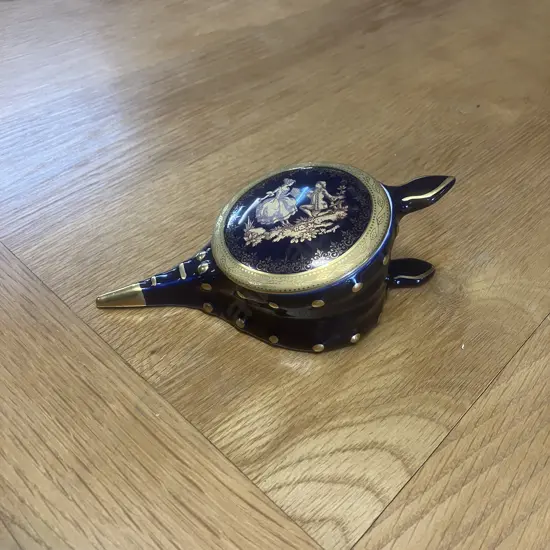 Limoges Bellows Trinket Box. 6 x 16.5cm