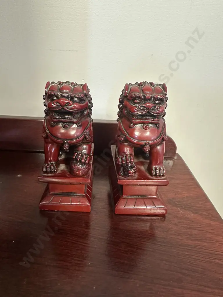 Pair Of Chinese Feng Shui Foo Fu Dog Lion Figurines H12cm. Image 1++