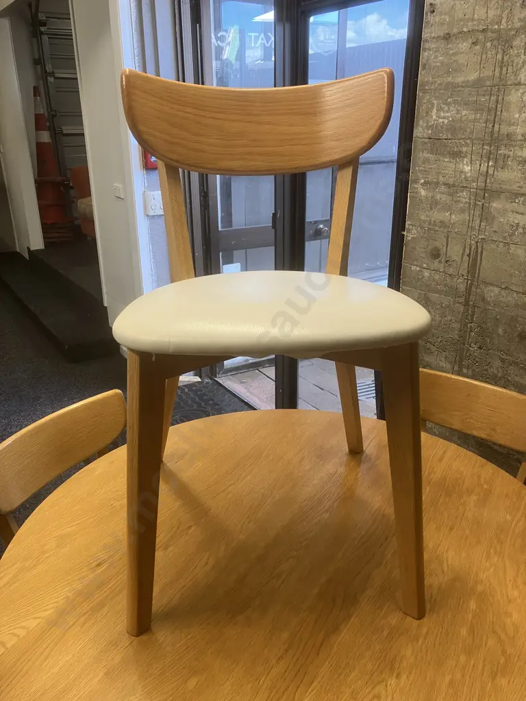 Scandinavian Style Oak Dining Table With 4 Chairs. 75 x 105cm (One Chair has Damage To Upholstery) Image 1++