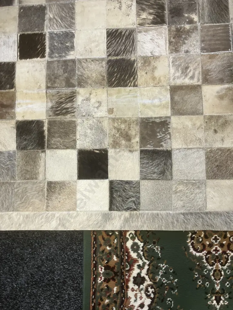 nickscali Rohan Grey Floor Rug - 100% Leather. 200 x 280cm Image 1++