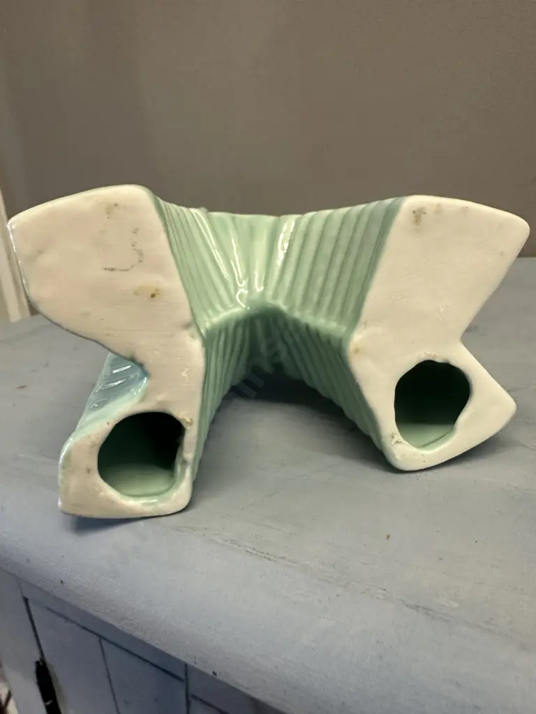 Glazed Giraffe Porcelain Figurine H36cm. Image 1++