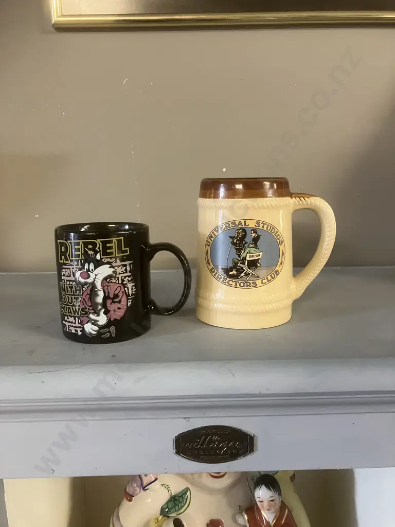Warner Bros Looney Tunes Sylvester Rebel Without Claws Ceramic Mug & Vintage Universal Studios Directors Mug Image 1++