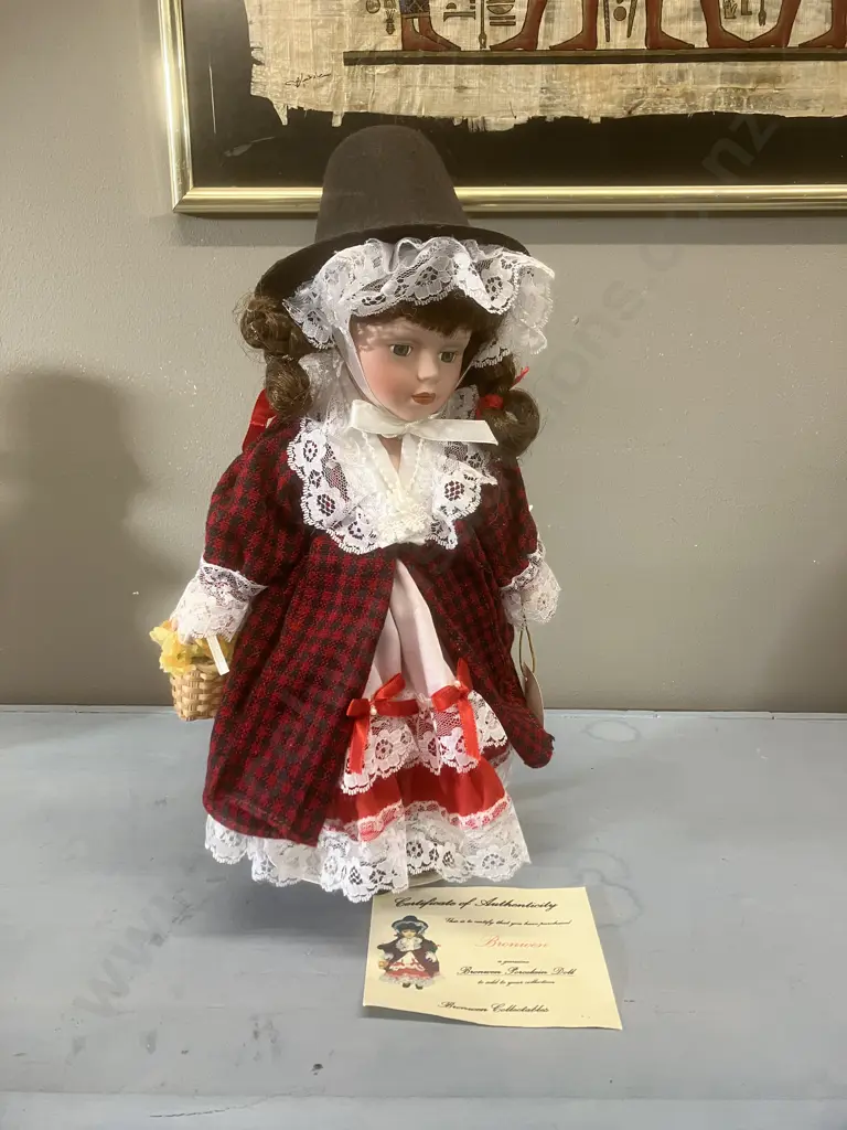 Bronwen Collectible Porcelain Doll Traditional Welsh Costume, With COA. H36cm Image 1++