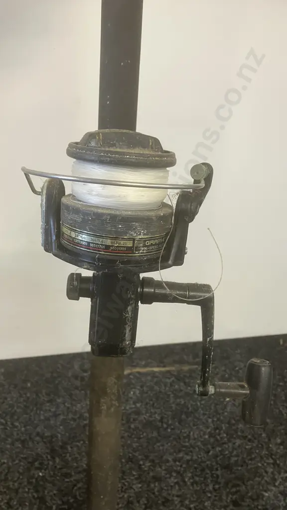 Daiwa DS7000 Hi-Speed Reel & Okuma 38.1210 Tubular Fibreglass, Surf 12' 30-80gr. 2 Piece Image 1++