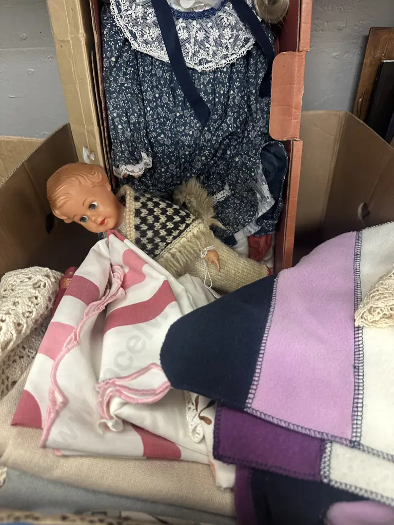 Box Lot Of Vintage Linen & Dolls Image 1++