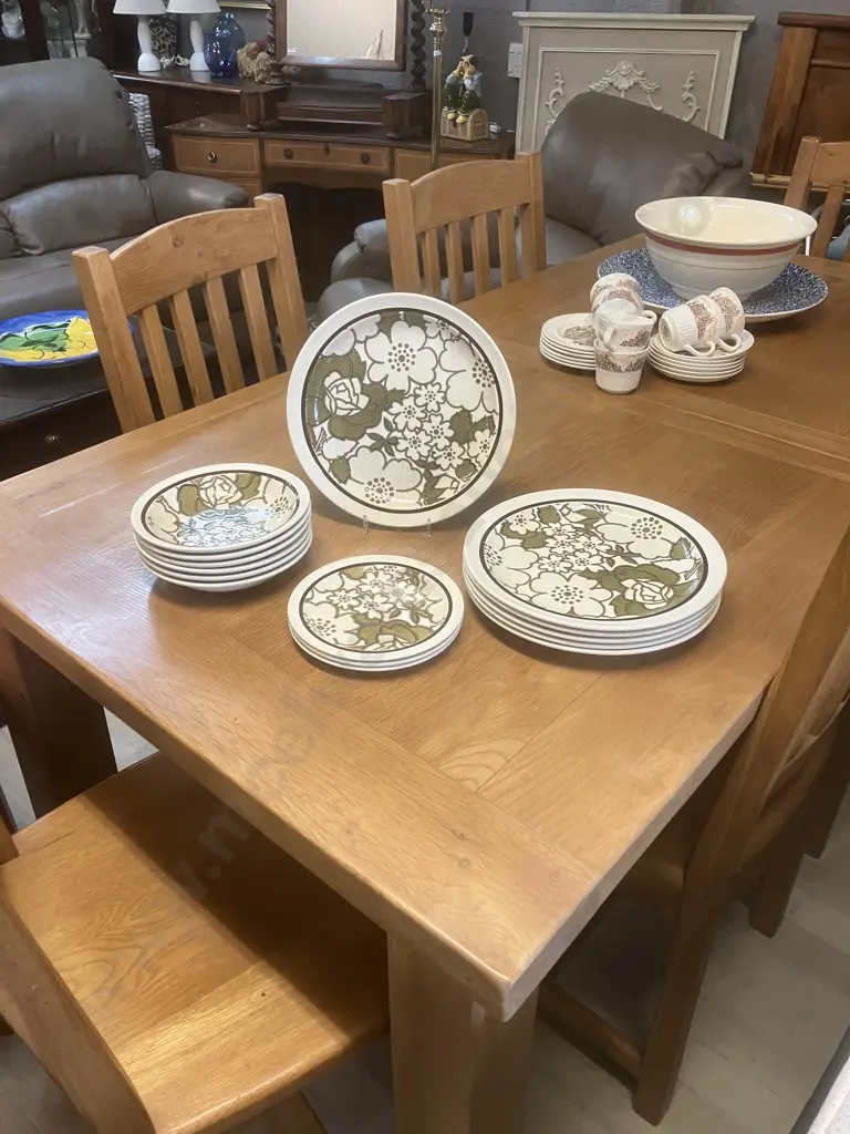 Crown Lynn Savannah D422 Retro 6 x Plates, 6 x Bowls & 3 x Saucers - Green With Brown Outline Image 1++