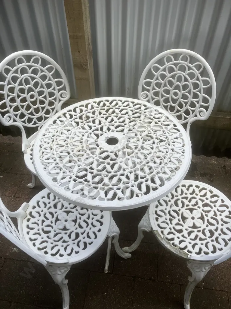 Ornate White Cast Aluminium Outdoor Setting Table & Four Chairs 66.5 x 60cm Image 1++