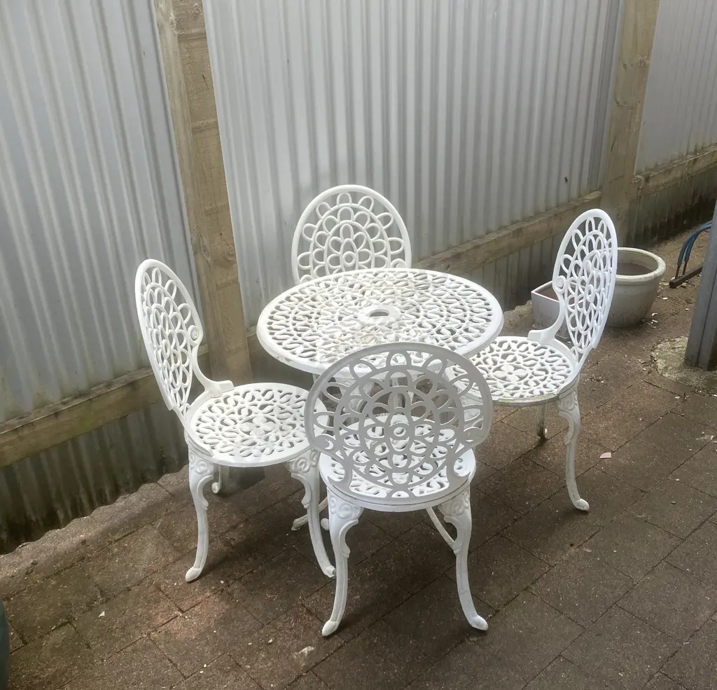 Ornate White Cast Aluminium Outdoor Setting Table & Four Chairs 66.5 x 60cm Image 1++