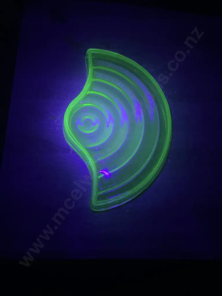 Art Deco Uranium Bagley Filey Green Glass Dressing Table Tray c1930s England. 33 x 21.5cm Image 1++