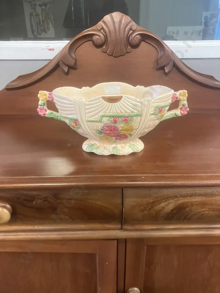 Arthur Wood 'Garden Wall' Mantle Vase, Art Deco Trophy Handled Flower Pot in Peach Tones c1920's. 14 x 35cm Image 1++