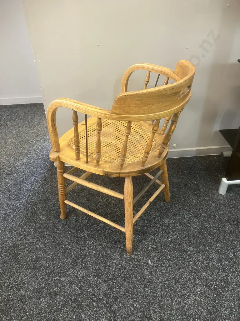 Oak Spindle Back Captains Tub Chair Image 1++