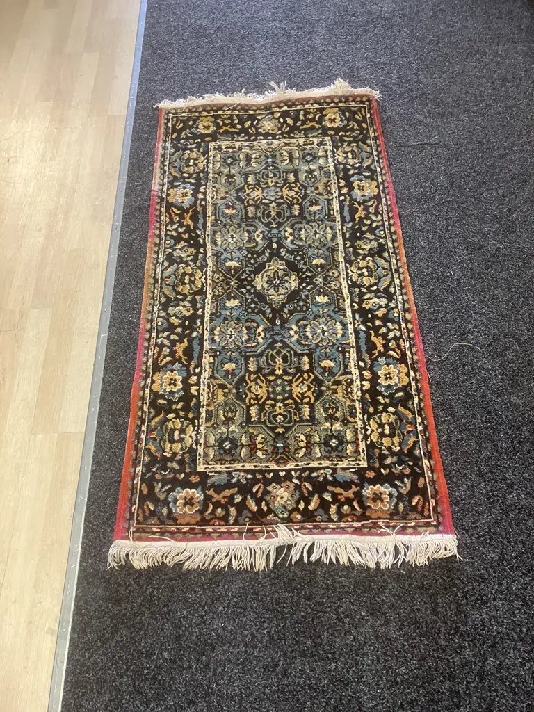DAGHISTAN Turkish Rug. 156 x 78cm Image 1++