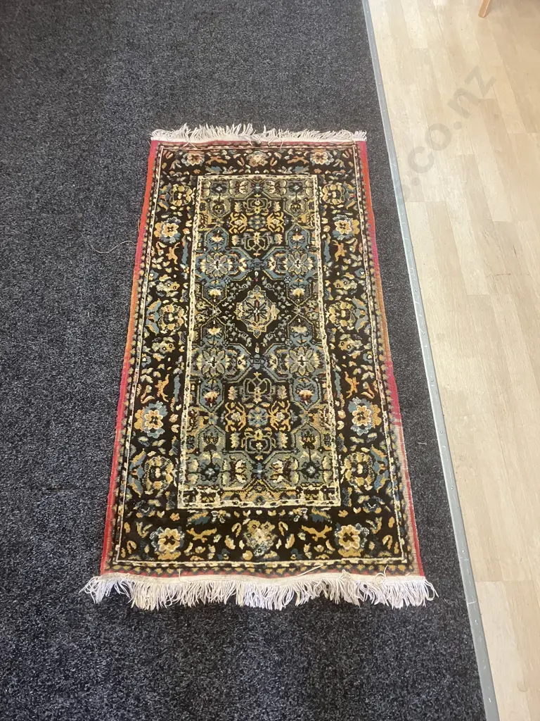 DAGHISTAN Turkish Rug. 156 x 78cm Image 1++