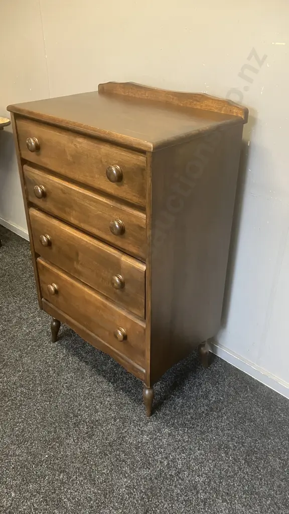 Four Drawer Chest of Drawers, Knob Handles, Turned Legs. H100 W62 D40cm Image 1++