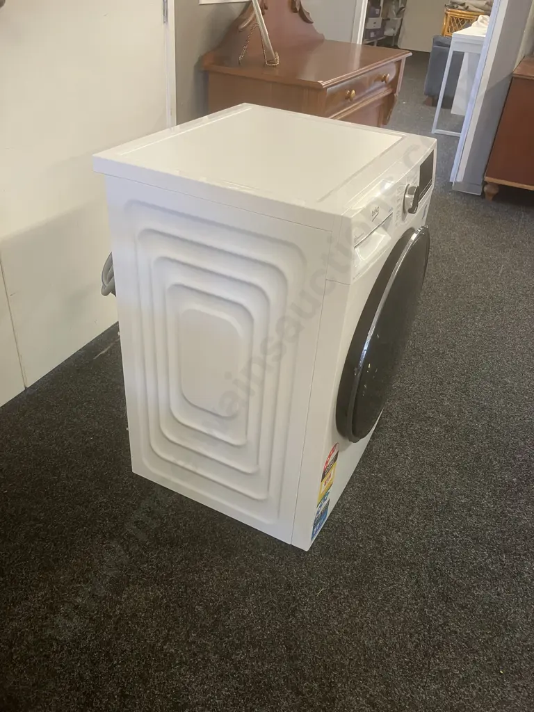 Beko 9kg Autodose Front Load Washing Machine Model BFLB902ADW (Purchased New 22/11/2025) Image 1++
