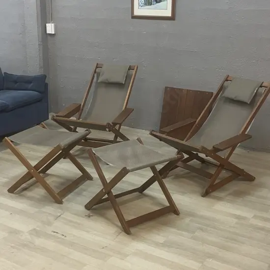 Pair of 'Bottoms Up' NZ Made Hardwood Deck Chairs With Foot Stools, Fawn Colour Upholstered With One Table Top