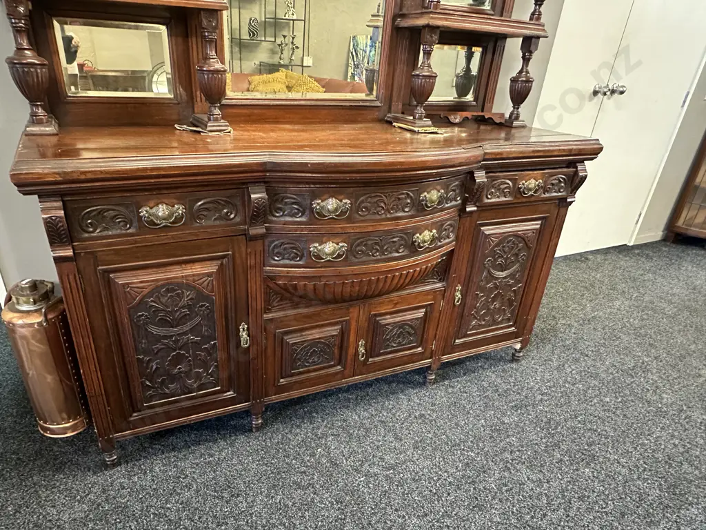 Stunning Victorian Mahogany Mirror Backed Sideboard Image 1++