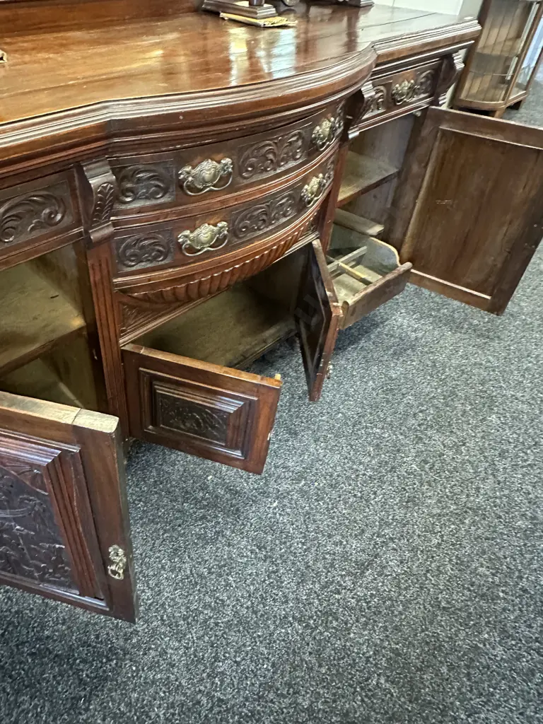 Stunning Victorian Mahogany Mirror Backed Sideboard Image 1++