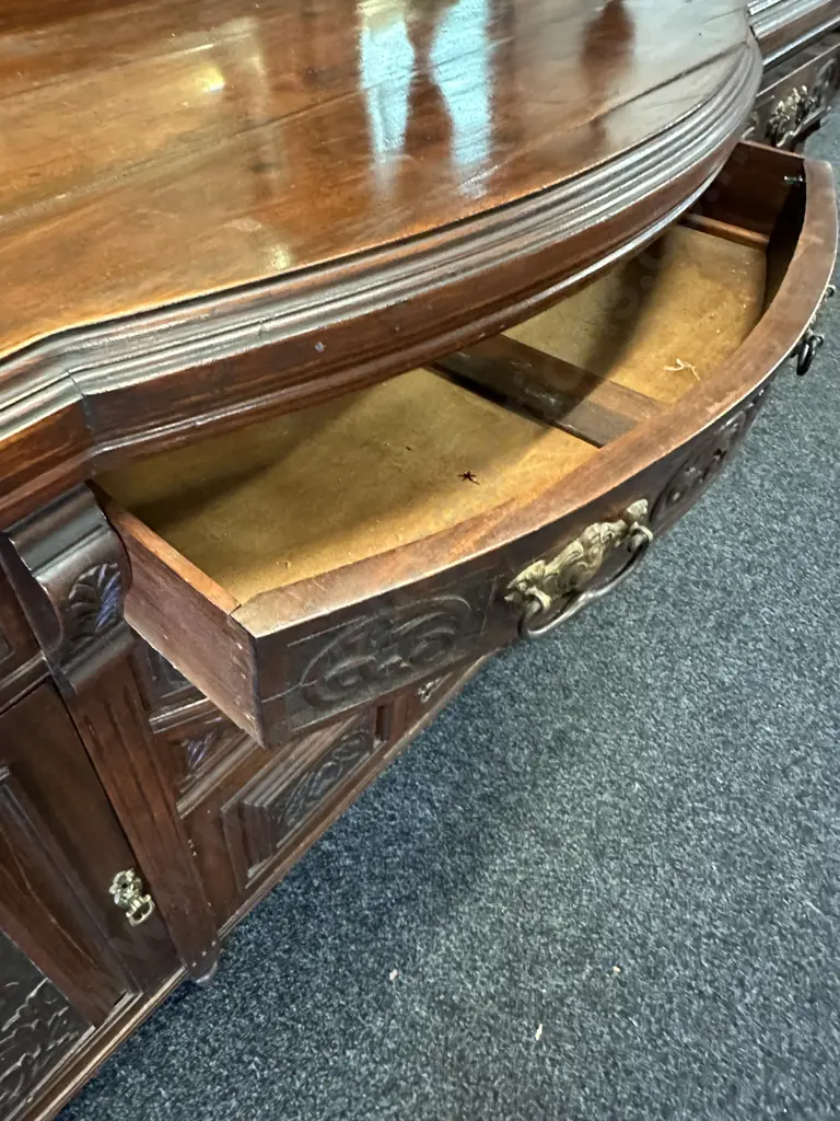 Stunning Victorian Mahogany Mirror Backed Sideboard Image 1++