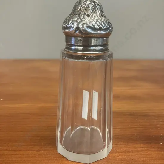 Edwardian Sterling Silver Glass Sugar Shifter Henry Matthews Birmingham 1907 Hallmarked. H12.5cm