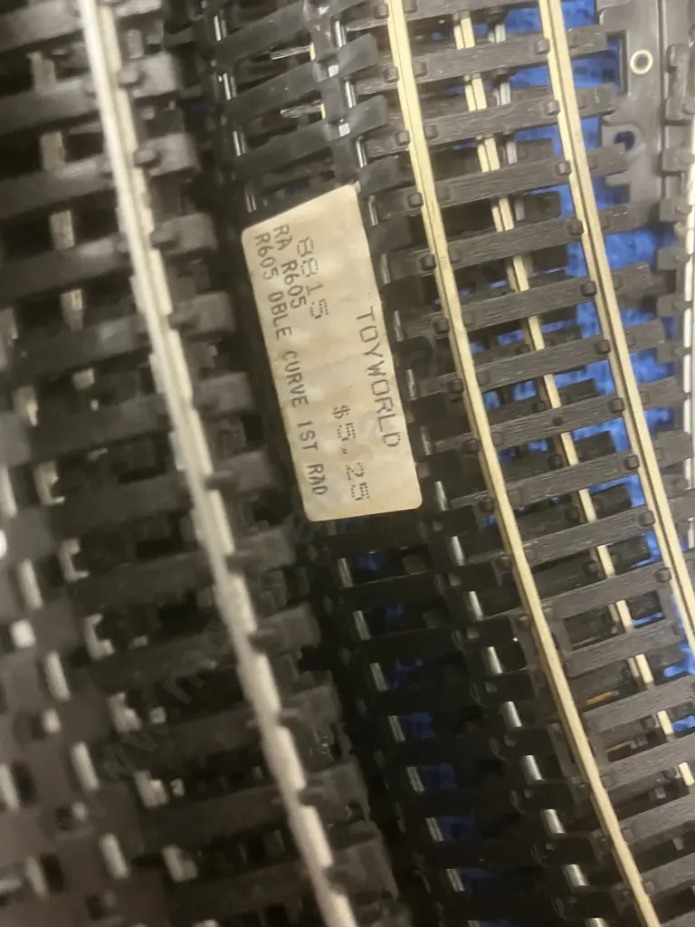 Hornby Train Track OO / HO Gauge 6 x R607, 18 x R608, 5 x Switches Etc Image 1++