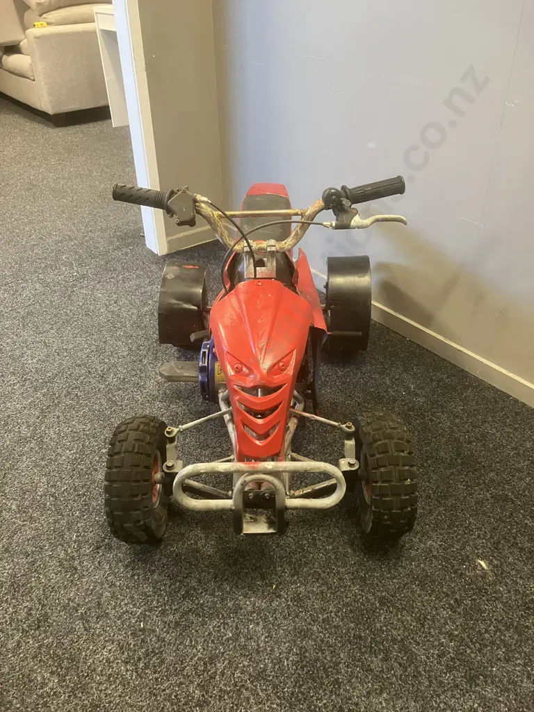 Kids 49cc Mini Quad Bike (Not Used For A While) Image 1++